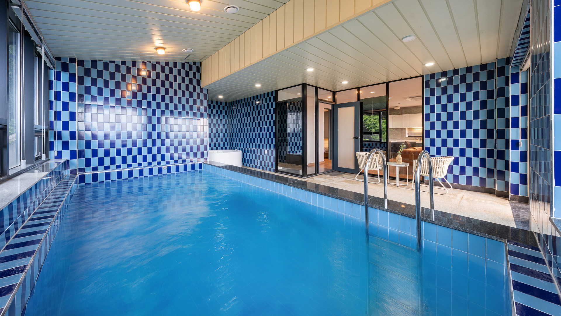 풀빌라102호(개별수영장/스파/개별테라스)